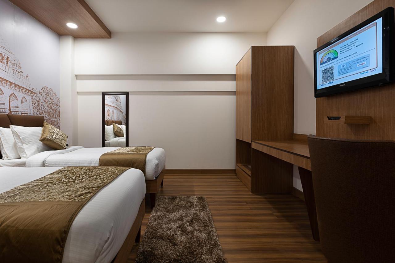 Delhieez - A Boutique Hotel Nuova Delhi Esterno foto