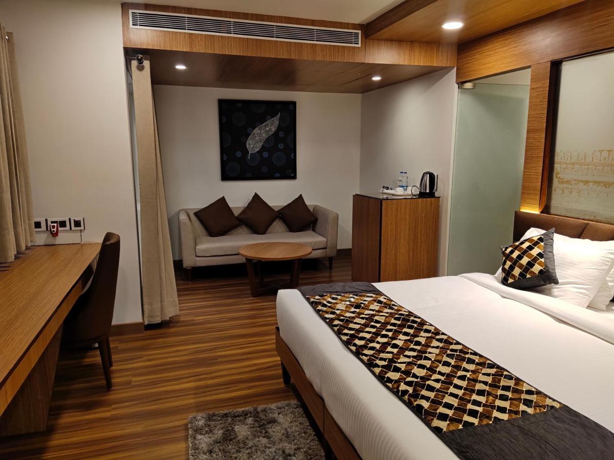 Delhieez - A Boutique Hotel Nuova Delhi Esterno foto