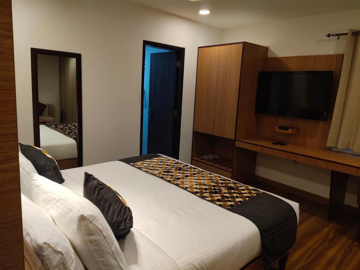 Delhieez - A Boutique Hotel Nuova Delhi Esterno foto